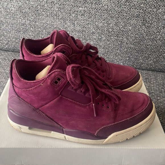 Jordan 3 Bordeaux - Picture 2 of 7